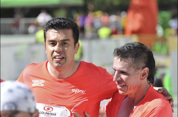 Esteban Jaramillo y Sebasti&#225;n Salazar - M&#225;s de 10 mil competidores se dieron cita en esta hist&#243;rica cita deportiva que se corr&#237;a en las modalidades de 5, 10, 21 y 42 kil&#243;metros.