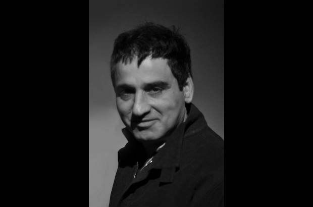 R&#243;binson D&#237;az - Actor - &quot;Cuando nosotros est&#225;bamos chiquitos, en la casa no habl&#225;bamos de peri&#243;dico, dec&#237;amos EL COLOMBIANO y lo us&#225;bamos como gen&#233;rico. Eso nos dur&#243;, tal vez, hasta la adolescencia. Recuerdo mucho las separatas que hac&#237;a el peri&#243;dico pintando los pueblos de Antioquia, fue un trabajo hermoso&quot;.