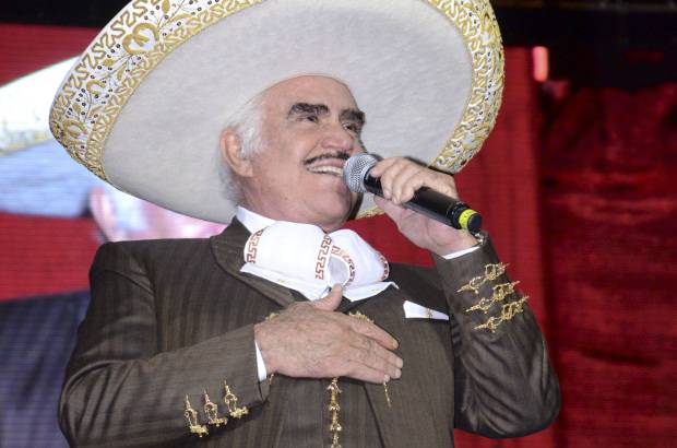 Cámara Lúcida - El concierto de Vicente Fernández en la Feria de las Flores fue todo un éxito.