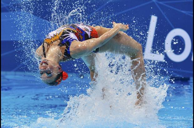 Reuters - Un gran salto para acompa&#241;ar la coreografi&#225;.