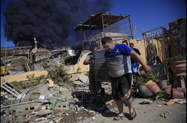 AP - El presidente Hugo Chávez, que declaró tres días de luto nacional, ordenó el inicio de una investigación para establecer con precisión el origen de la fuga de gas.