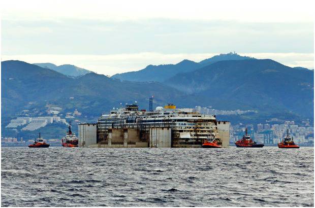 Reuters - &quot;Nuestro gran aliado ha sido el barco&quot;, dijo Franco Gabrielli, el funcionario del gobierno que supervis&#243; la operaci&#243;n. &quot;El barco ha mostrado una robustez impresionante&quot;.