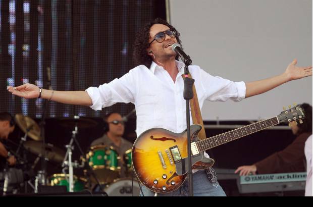 Manuel Saldarriaga - La m&#250;sica fue el lenguaje empleado, por unas tres mil personas que acudieron al Gran Conciertos Nacional de Medell&#237;n, para conmemorar 200 a&#241;os del grito de independencia.
