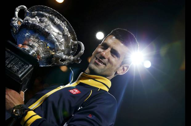 Reuters - Nacidos en mayo de 1987 con una sola semana de diferencia y amigos desde los días en que participaban en el circuito juvenil del tenis, Djokovic y Murray mostraron que se conocen bien, en una revancha de la final del Abierto de Estados Unidos del año pasado, conquistada por el escocés.