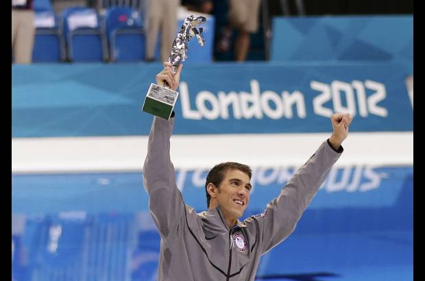 Reuters - Un francés hizo sombra a los norteamericanos en el Centro Acuático de Londres. Yannick Agnel propició que el relevó de su equipo se tomara la venganza respecto al estadounidense en el 4x100 libre. Agnel realizó una gran última posta con Lochte de rival para ganar la medalla de oro a la que añadió otro título olímpico en los 200 libre.