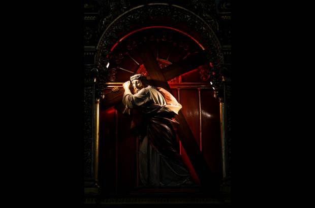 EL COLOMBIANO - Jes&#250;s Nazareno - carrera 52 No 61-30