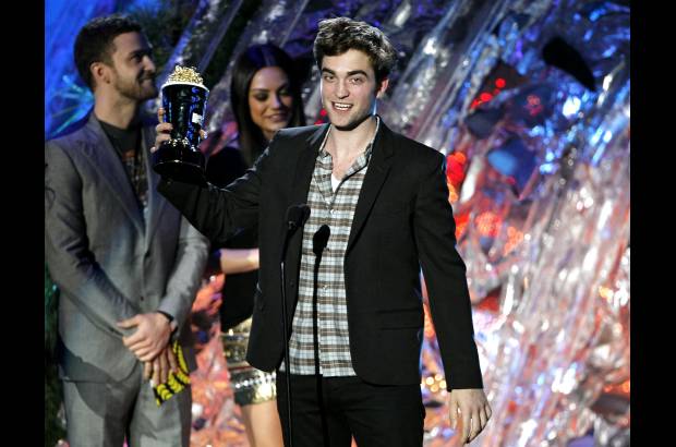 AP - Mejor actor: Robert Pattinson, The Twilight Saga: Eclipse.