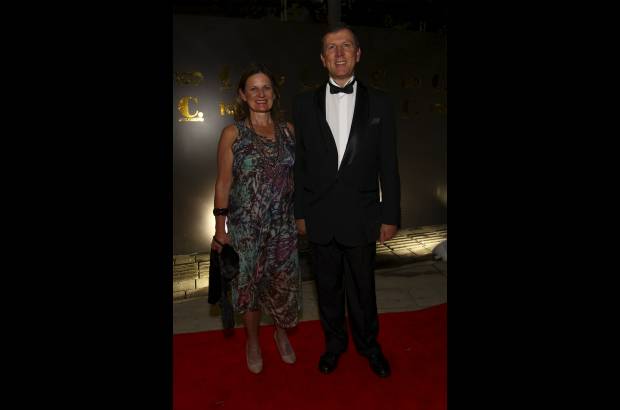 Edwin Bustamante - Juan Luis Mej&#237;a Arango (rector de la Universidad Eafit) junto a su esposa.