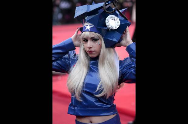 Colprensa-Christian Castillo - La cantante juvenil Lady Gaga. La imitadora de Yo me llamo.
