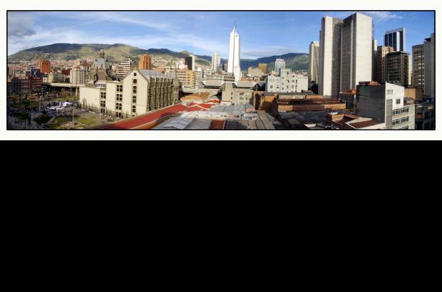 Henry Agudelo - Medellín es una ciudad verde, rodeada de montañas, con una ubicación privilegiada. A menos de una hora está el corregimiento de Santa Elena, con su clima frío, y a casi dos horas, el municipio de Santa Fe de Antioquia, La ciudad madre, con su clima cálido.