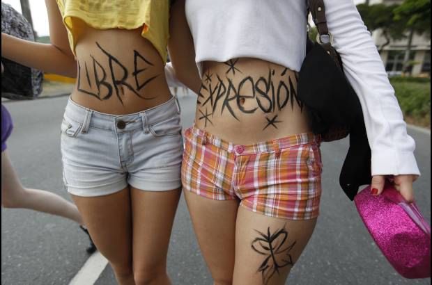 Manuel Saldarriaga - En Medell&#237;n se realiz&#243; el D&#237;a sin pantalones, que seg&#250;n sus organizadores se trat&#243; de una marcha para defender la libertad de expresi&#243;n.