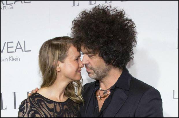 Reuters - La actriz, expareja en el pasado de compa&#241;eros de profesi&#243;n como Jim Carrey y Bradley Cooper, mantiene actualmente una relaci&#243;n sentimental con el cantante Doyle Bramhall.