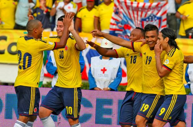 FOTO JUAN ANTONIO SÁNCHEZ - Colombia goleó 5-0 a Bolivia en las Eliminatorias al Mundial de Brasil 2014 y se trepó a la segunda posición con 19 puntos por detrás de Argentina.