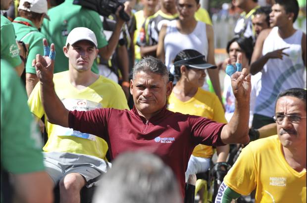 Esteban Jaramillo y Sebastián Salazar - Más de 10 mil competidores se dieron cita en esta histórica cita deportiva que se corría en las modalidades de 5, 10, 21 y 42 kilómetros