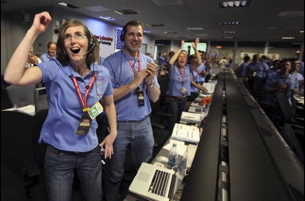 Foto AP - Lanzado el 26 de noviembre desde Cabo Cañaveral, en Florida, el laboratorio espacial robotizado navegó por el espacio durante más de ocho meses.