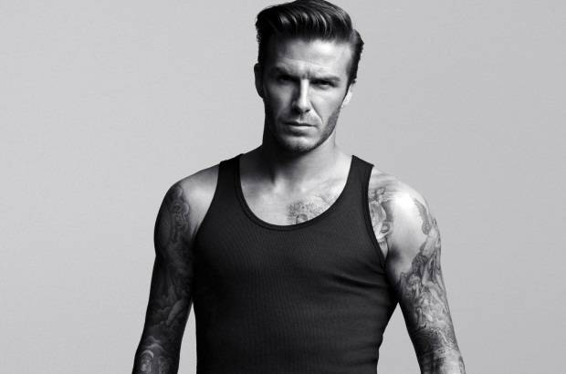 AP - El astro Beckham afirm&#243; que no necesit&#243; ayuda para ponerse en forma y sentirse c&#243;modo posando semidesnudo ante las c&#225;maras.
