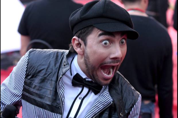 Colprensa-Christian Castillo - Fabi&#225;n Mendoza, ganador en la categor&#237;a Villano favorito de telenovela.