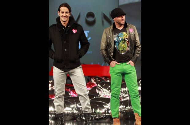 Colprensa-Raúl Palacios - La Cuarta Pasarela Rosa Avon se cumplió en Bogotá y tuvo como protagonistas a los famosos solidarios.