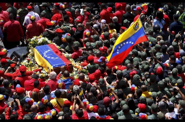 AP - Ch&#225;vez falleci&#243; este martes 5 de marzo, a los 58 a&#241;os, tras luchar contra el c&#225;ncer desde junio de 2011.