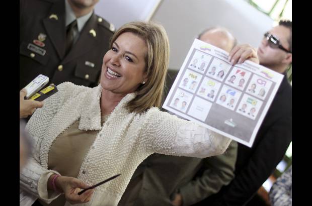 Reuters - Noemí Sanín invitó a votar a conciencia.