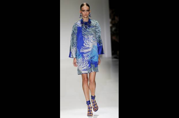 Foto Reuters - La compa&#241;&#237;a de art&#237;culos de lujo Gucci present&#243; su nueva colecci&#243;n, en la Semana de la Moda de Mil&#225;n, Italia. Una propuesta con colores fuertes, vibrantes y energ&#233;ticos.