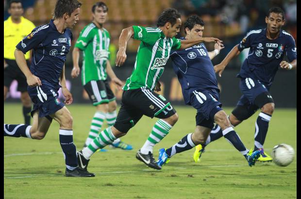 Róbinson Sáenz - El pasodoble lo puso a sonar Memín. El verde le ganó al Once Caldas 2-1.