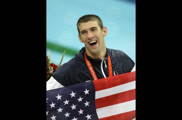 AP - En la modalidad individual y por equipos Phelps fue el hombre r&#233;cord de las piscinas.