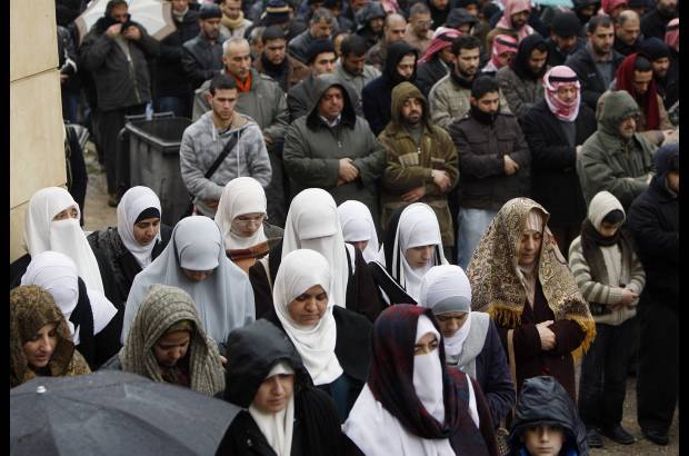 Reuters - Han manifestado codo con codo junto a los hombres durante las protestas contra el r&#233;gimen de Hosni Mubarak.