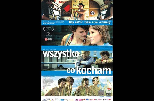 WSZYSTKO CO KOCHAM (TODO LO QUE QUIERO) - Esta es la historia de una pandilla de adolescentes en una peque&#241;a localidad costera, en plena Rep&#250;blica Popular de Polonia. Son tiempos de iniciaci&#243;n sentimental con la Gran Historia como tel&#243;n de fondo. La pel&#237;cula es un viaje sentimental a la juventud del director, Jacek Borcuch.