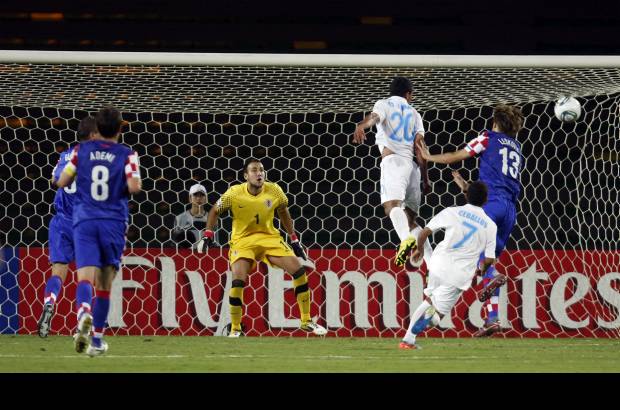 Colprensa - Pese a endosar 11 goles en sus dos primeros partidos en el Grupo D, Guatemala avanz&#243; como uno de los cuatro mejores terceros.