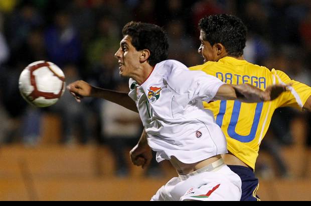 Reuters - Colombia ratific&#243; su paternidad en torneos de esta categor&#237;a sobre Bolivia, a la que ha derrotado en diez ocasiones y empatado una vez en los once partidos en que se han enfrentado.