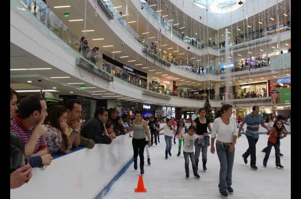 R&#243;binson S&#225;enz - La boleta para entrar a la pista, durante 40 minutos, tiene un consto de 40.000 pesos.