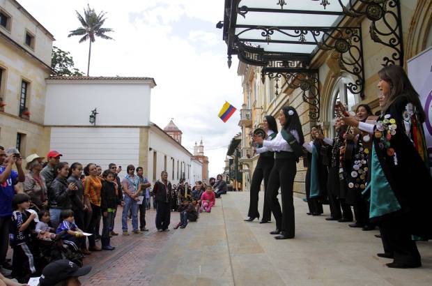 Colprensa - Uno de los momentos m&#225;s importantes de esta jornada fue la primera presentaci&#243;n del Coro Infantil y Juvenil de Colombia en el auditorio Le&#243;n de Greiff de la sede central de la Universidad Nacional.
