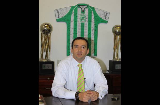 Juan Carlos de la Cuesta - Presidente. En marzo de 2010 fue elegido en el cargo. Es el presidente n&#250;mero 27 del club verde. Tiene 36 a&#241;os.