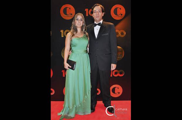 Foto Cámara Lúcida - Camila Le Flohic y Julián Mora Gómez.