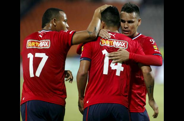 Manuel Saldarriaga - Y con el empate 2-2 ante Santa Fe no s&#243;lo se mantuvo en el fondo del descenso, sino que pas&#243; del mes sin conocer la victoria en el campeonato.