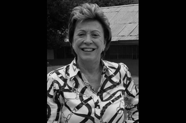 Margarita Fern&#225;ndez G&#243;mez - Presidenta de PAN - &quot;Siempre hemos encontrado en el peri&#243;dico un aliado para la labor que adelantamos. Lo siento como propio, donde yo tengo un deber y un derecho, y donde siempre he tenido la puerta abierta. A diferencia de otros, est&#225;n prestos a divulgar lo que hacemos en el campo social. Nuestras noticias les importan&quot;.