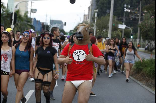Manuel Saldarriaga - En la capital de Antioquia fueron cerca de 1000 personas las que recorrieron las calles de la ciudad.