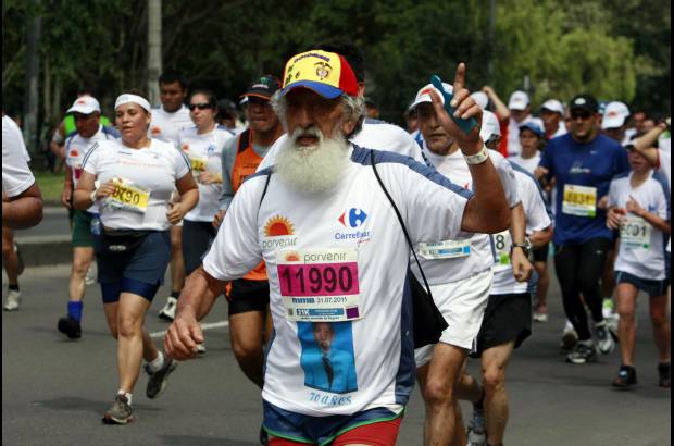 Colprensa - Los atletas, sin importar su edad, cumplieron la cita con el deporte.