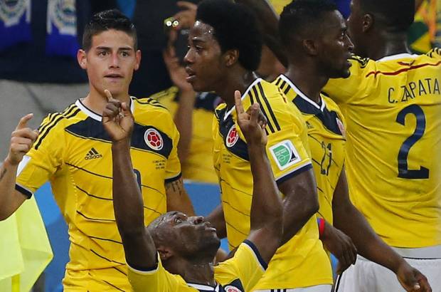 FOTOS JUAN ANTONIO S&#193;NCHEZ - La Selecci&#243;n Colombia se impuso con solvencia 2-0 a Uruguay y se clasific&#243; para los cuartos de final con un doblete de James Rodr&#237;guez. El viernes se enfrentar&#225; al anfitri&#243;n Brasil en Fortaleza a las 3:00 de la tarde.