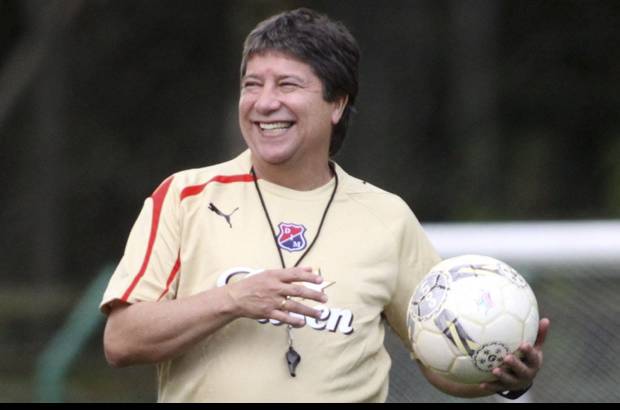 Manuel Saldarriaga - El ext&#233;cnico de la selecci&#243;n Colombia llega al DIM tras la renuncia del Guillermo Teacher Berr&#237;o.