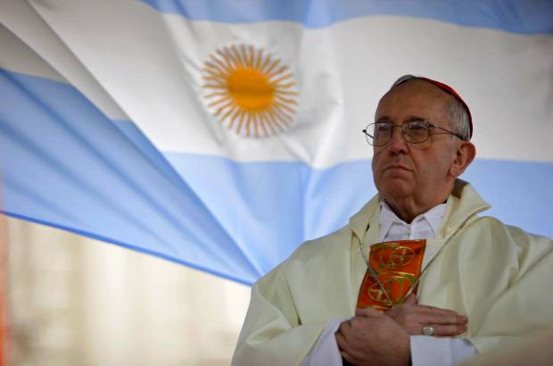 REUTERS - Reservado, poco afecto a lo medi&#225;tico, preocupado por la marginaci&#243;n social, el nuevo Francisco I, gobernaba con firmeza la arquidi&#243;cesis de Buenos Aires y proyecta un pontificado sin sorpresas en los desaf&#237;os que la sociedad moderna plantea.