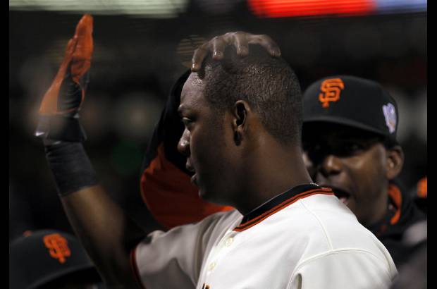 Reuters - En el último año de su contrato de 18,5 millones por dos temporada, Rentería apenas bateó para .276 con tres jonrones y 22 remolcadas.