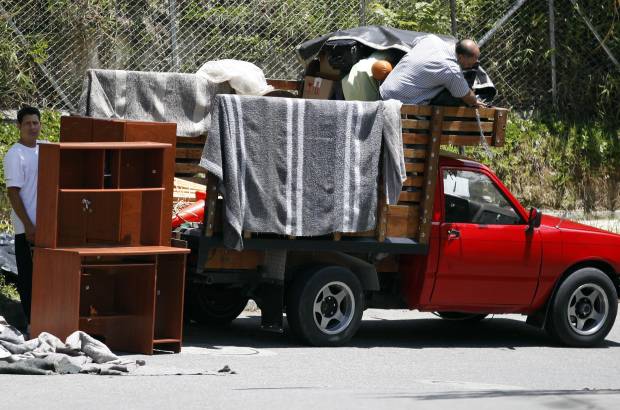 FOTOS MANUEL SALDARRIAGA - Los cinco bloques los componen 377 apartamentos de los cuales unos 300 estaban habitados por alrededor de 1.000 personas.