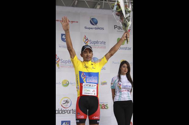 Colprensa - La clasificaci&#243;n general le devolvi&#243; la camiseta tricolor de l&#237;der al santandereano F&#233;lix Gato C&#225;rdenas, del GW-Shimano, quien arrib&#243; segundo en la fracci&#243;n, a 12 segundos de Camargo.