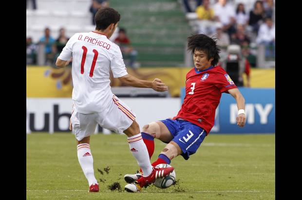 Reuters - Los surcoreanos ofrecieron una feroz oposici&#243;n y Espa&#241;a se vio por momentos comprometida.