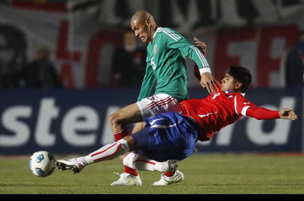 AP - La selección chilena, dirigida por el argentino Claudio Borghi, tiene una prueba más que difícil en la Copa América después del exitoso ciclo de su compatriota Marcelo Bielsa. Al final logró salir victorioso en el debut.