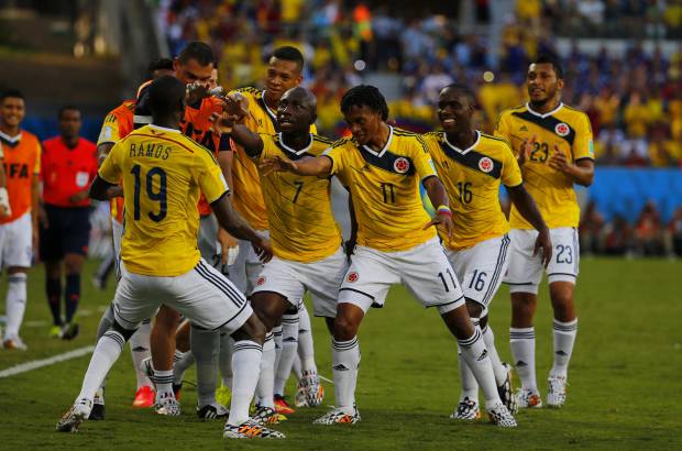 FOTO JUAN ANTONIO SÁNCHEZ, enviado especial a Cuiabá, Brasil - El seleccionado tricolor terminó su participación en primera ronda con goleada 4-1 sobre Japón y avanzó como primera del Grupo C a los octavos de final del Mundial. Los goles ante los nipones los marcaron Cuadrado, Jackson y James, Okazaki anotó el descuento.