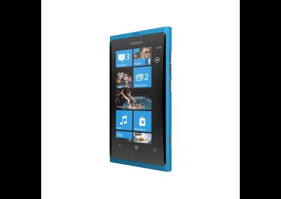 Reuters - Lumia es el &#250;nico Windows Phone con navegaci&#243;n guiada por voz a trav&#233;s de GPS.