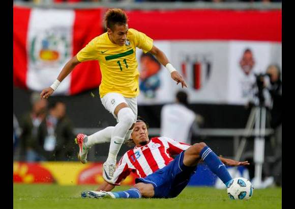 Reuters - Brasil domin&#243; todo el partido.